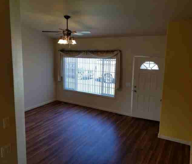 3106 New Hope Dr - Photo 3 of 7