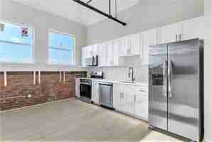 featured image of 72 Kendrick Ave