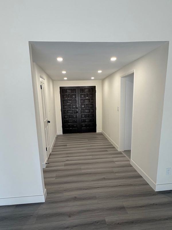 5301 Dubois Ave - Photo 4 of 22