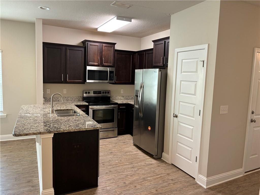 6720 Spaniel Dr - Photo 2 of 17