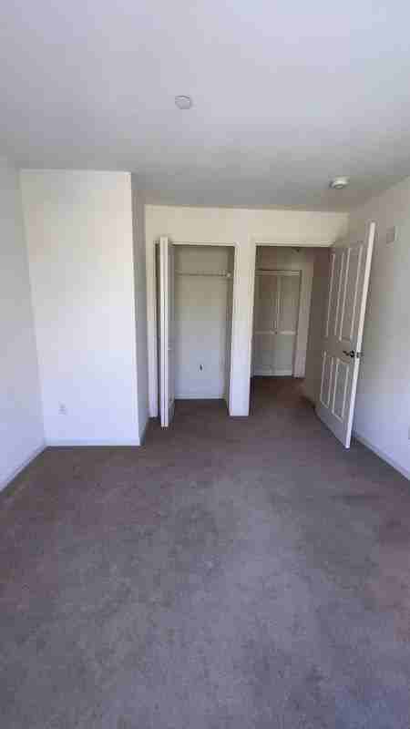 26 Schoolhouse Dr ##204 - Photo 7 of 39