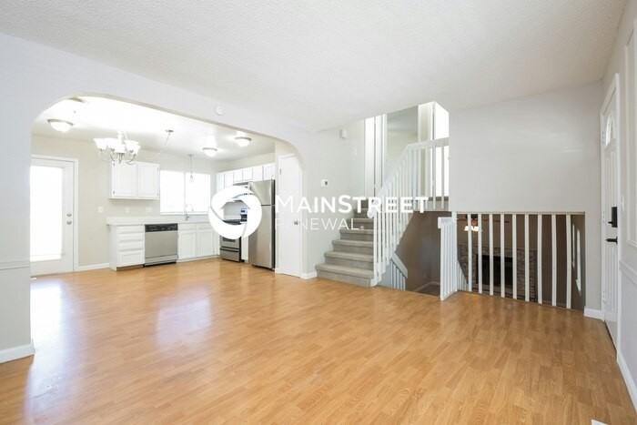 1731 S Sedalia Cir - Photo 5 of 18