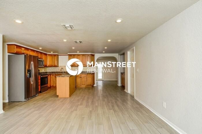 2421 Harvard Rd - Photo 5 of 16