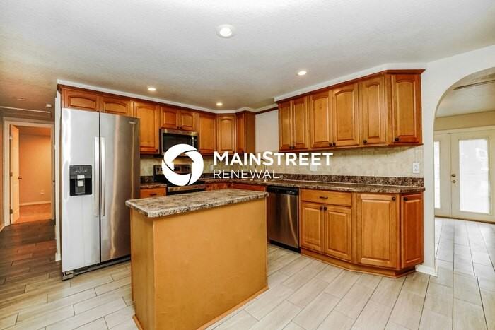 2421 Harvard Rd - Photo 6 of 16