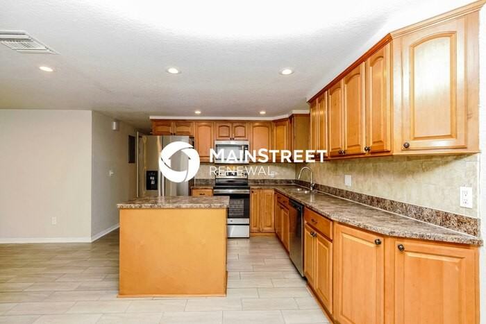 2421 Harvard Rd - Photo 7 of 16