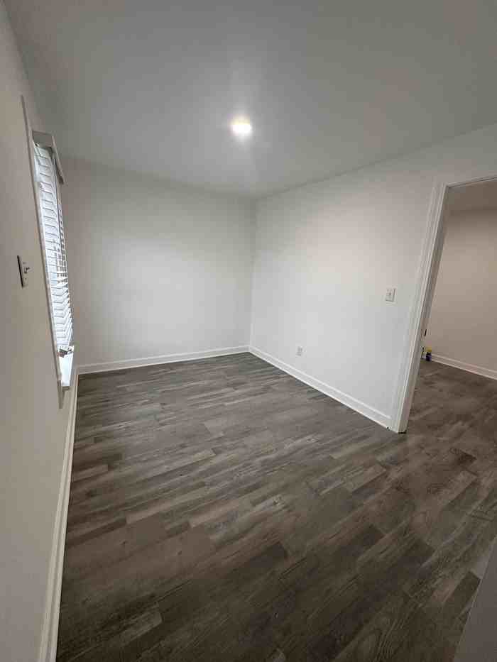 2948 Shelby St #D - Photo 7 of 13