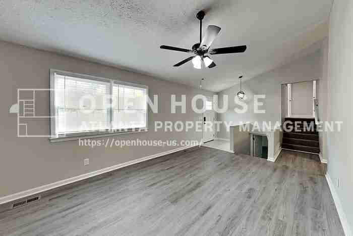 107 Hartley Woods Dr Ne - Photo 4 of 20