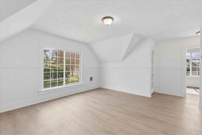 307 Columbia St #307 - Photo 7 of 27