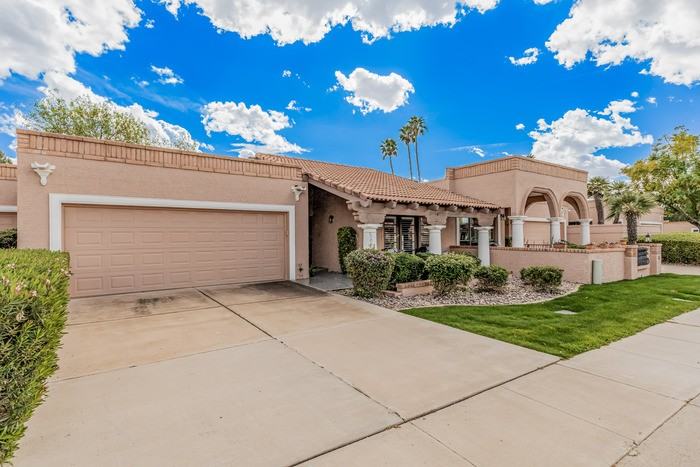 N Northview Ln - Photo 3 of 31