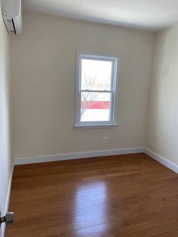 45-14 50th Street #2 - Photo 5 of 20