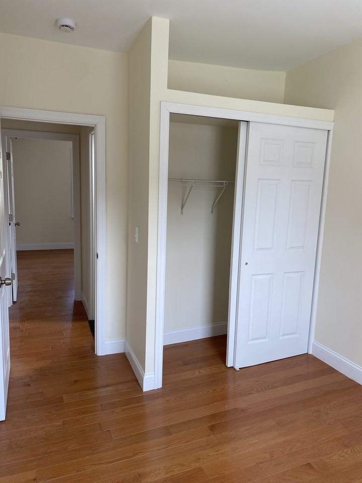 45-14 50th Street #2 - Photo 6 of 20