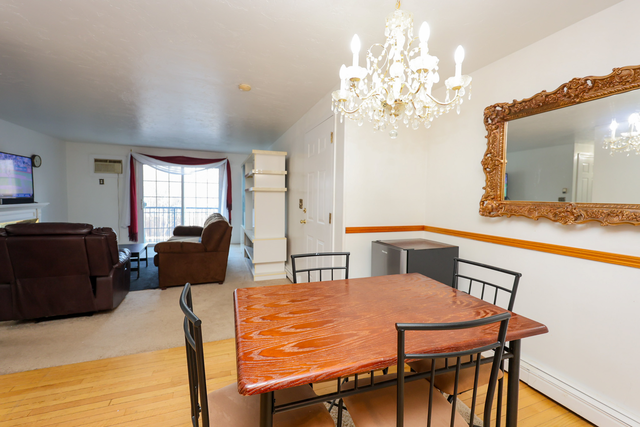 610 S Franklin St #B202 - Photo 5 of 20