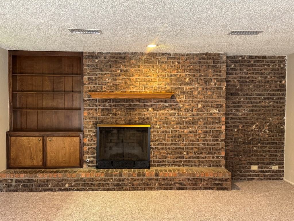 4313 Storey Ave Apt B #NA - Photo 5 of 20