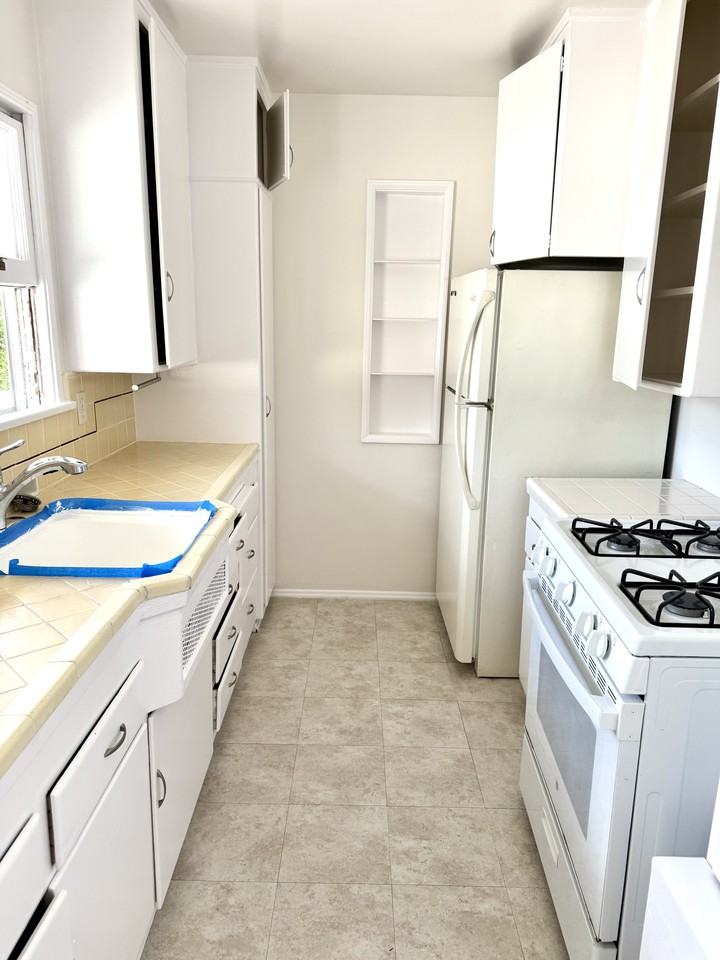 1226 Maple St #1226 - Photo 5 of 7