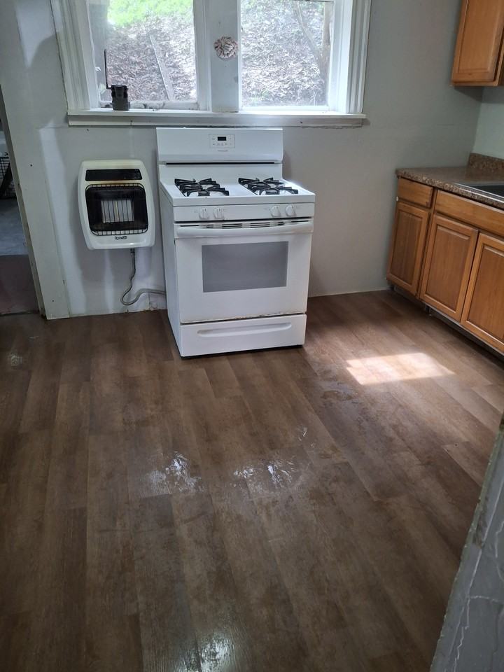 405 Adams St #NA - Photo 2 of 15