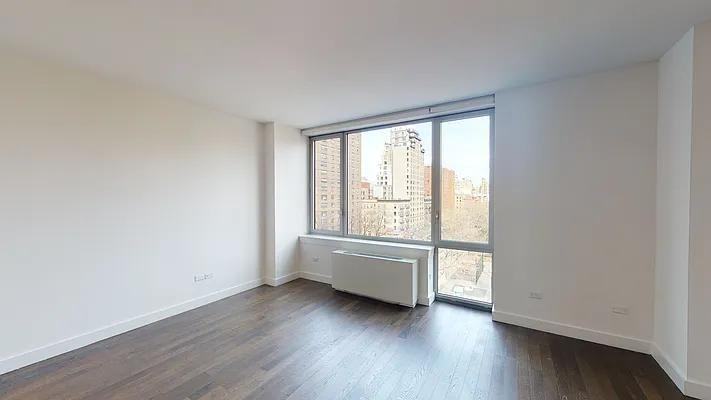 Amsterdam Ave #6F - Photo 2 of 10