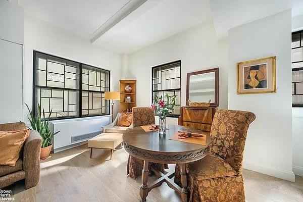 Riverside Dr #1N - Photo 2 of 19