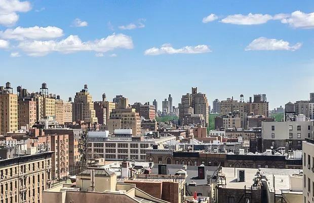 W 83rd St #11B - Photo 2 of 20