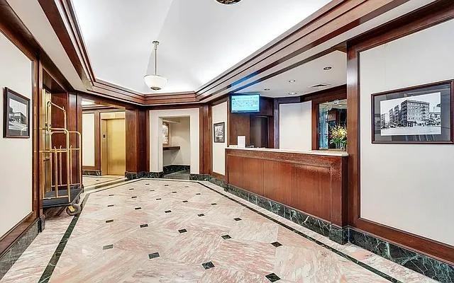 W 95th St #12R - Photo 5 of 20