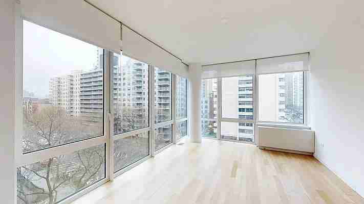 Columbus Ave #7A - Photo 2 of 10