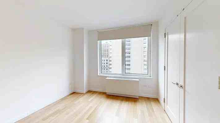 Columbus Ave #7A - Photo 3 of 10