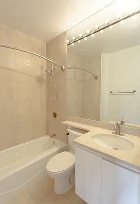 Riverside Dr #8F - Photo 3 of 9