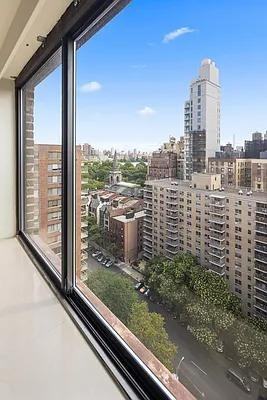 Central Park W #20H - Photo 5 of 13