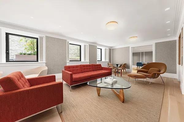 W 77th St #12F - Photo 7 of 11