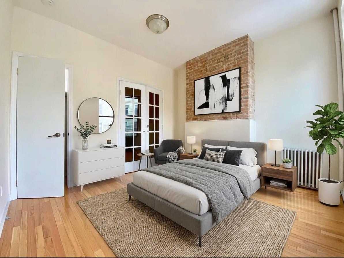 151 Dupont St #2A - Photo 3 of 6