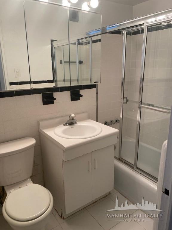 E 39th St #501 - Photo 2 of 3