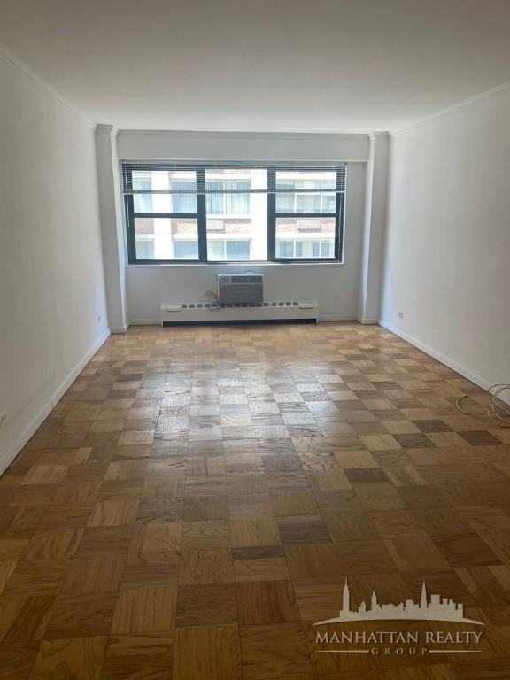 E 39th St #501 - Photo 3 of 3