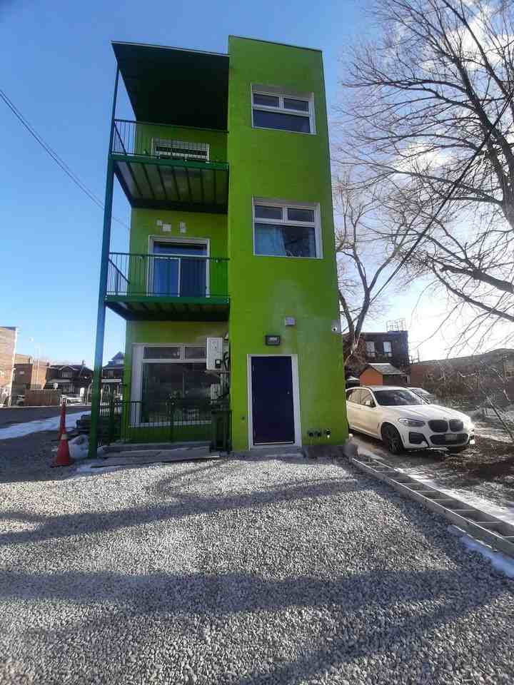 1340 Bloor St West - Photo 2 of 2