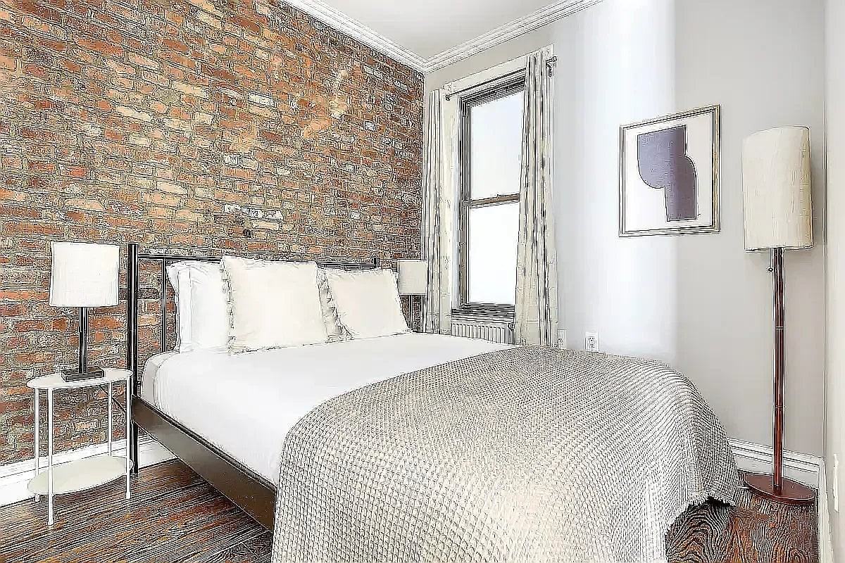 227 E 82nd St #1W - Photo 3 of 5