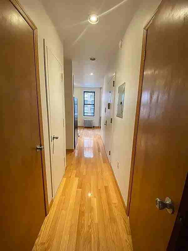 120 Madison St #3 - Photo 3 of 6