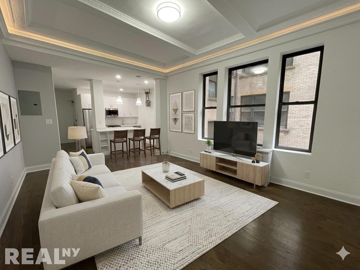 200 W 58th St #7D