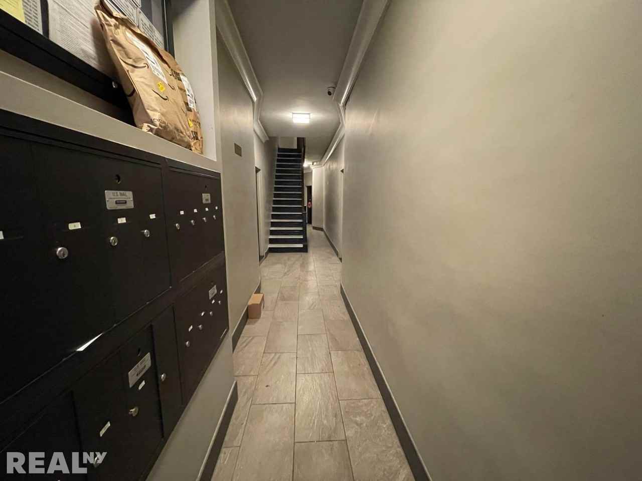 224 E 70th St #2 - Photo 7 of 9