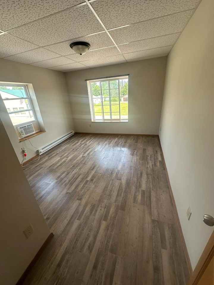 609 Main Street - Photo 2 of 6