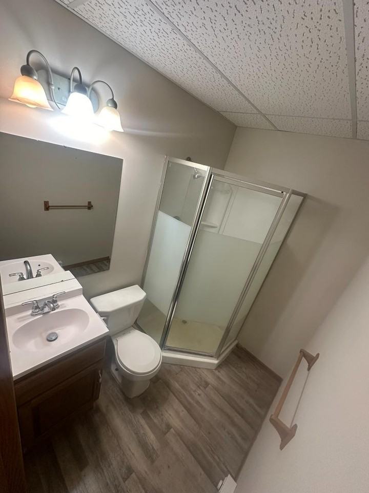 609 Main Street - Photo 4 of 6