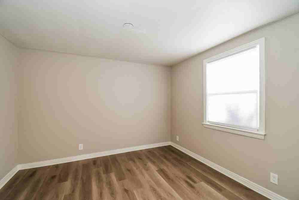 5405 Sharon Ter - Photo 4 of 15