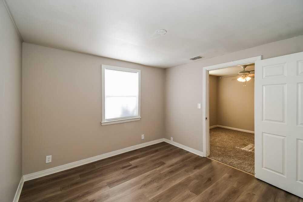 5405 Sharon Ter - Photo 5 of 15
