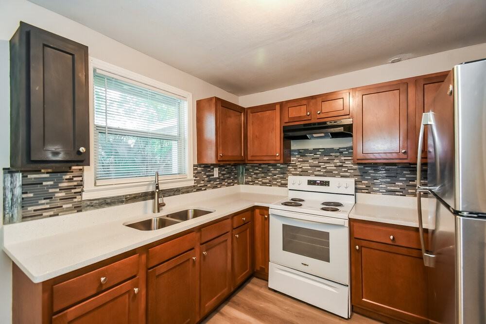 5405 Sharon Ter - Photo 6 of 15
