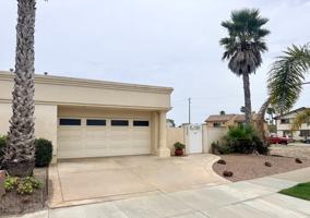 featured image of 4966 Dunes Cir #1