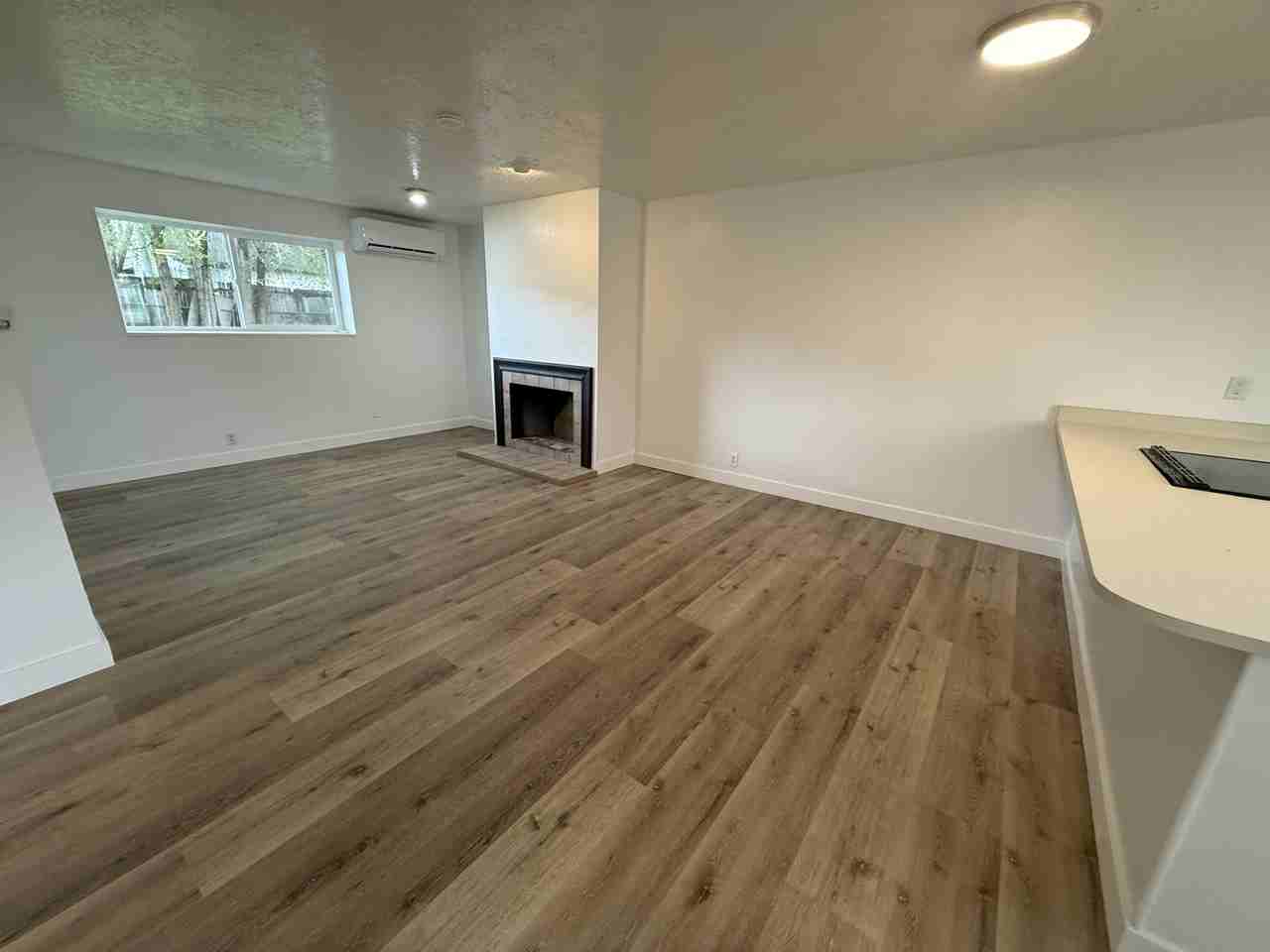 2252 W Bonniebrook Dr #B - Photo 2 of 34