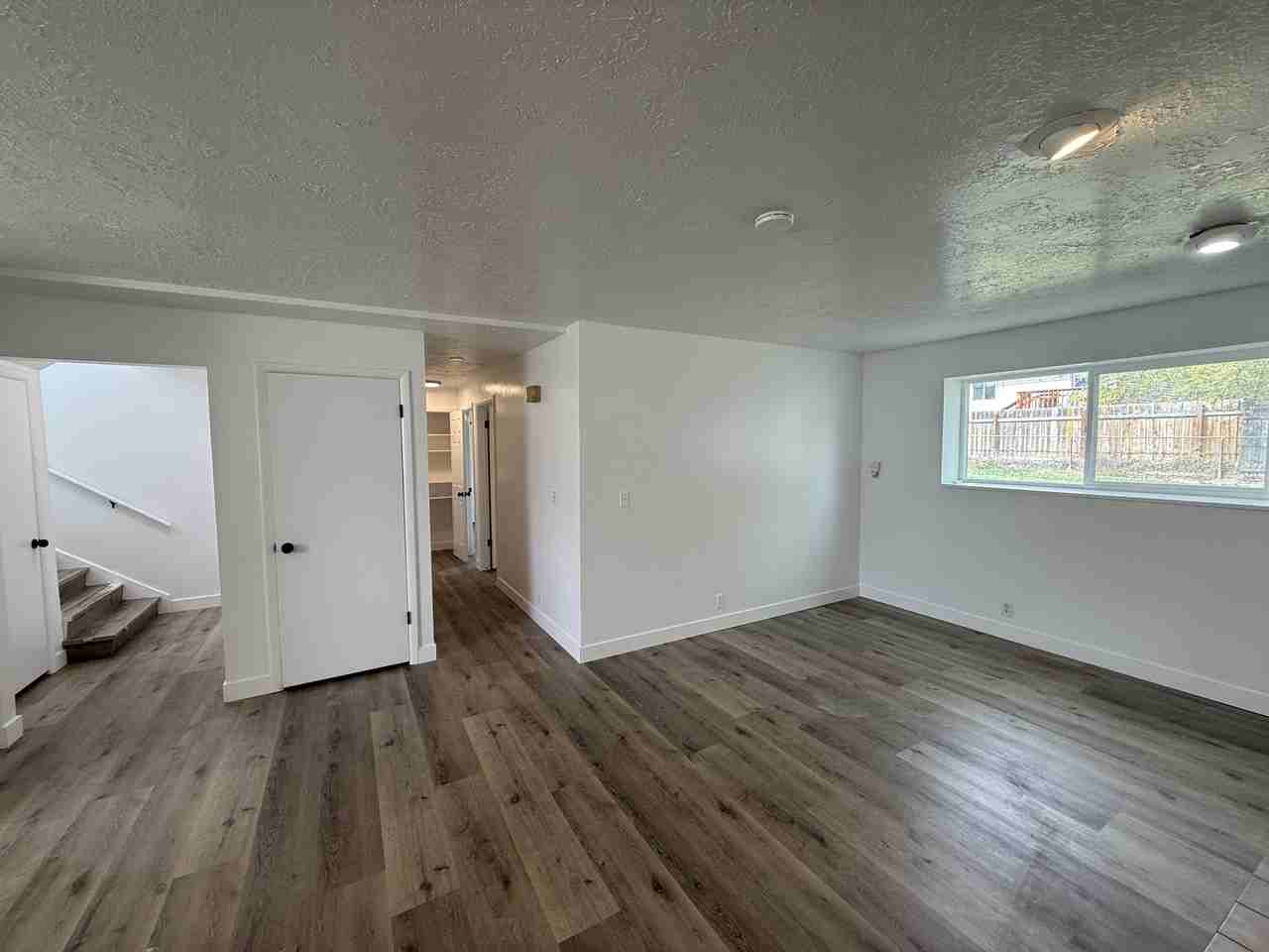 2252 W Bonniebrook Dr #B - Photo 5 of 34