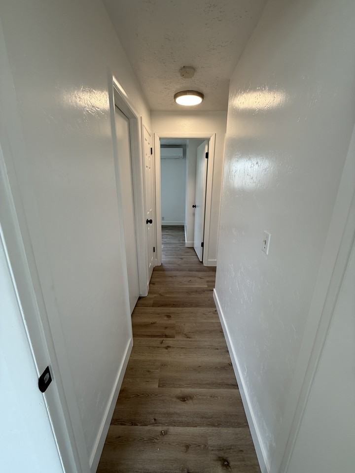 2252 W Bonniebrook Dr #B - Photo 7 of 34