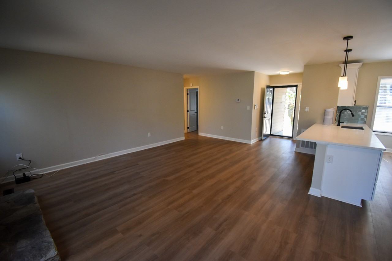 376 Tall Oaks Trl #376 - Photo 5 of 11