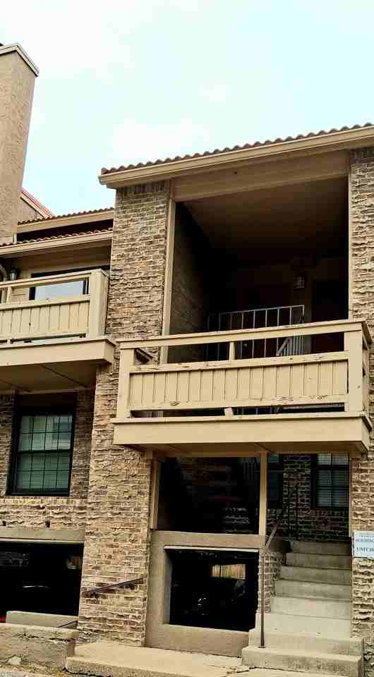 5200 Martel Avenue - 1Apt 11J #1 - Photo 3 of 46