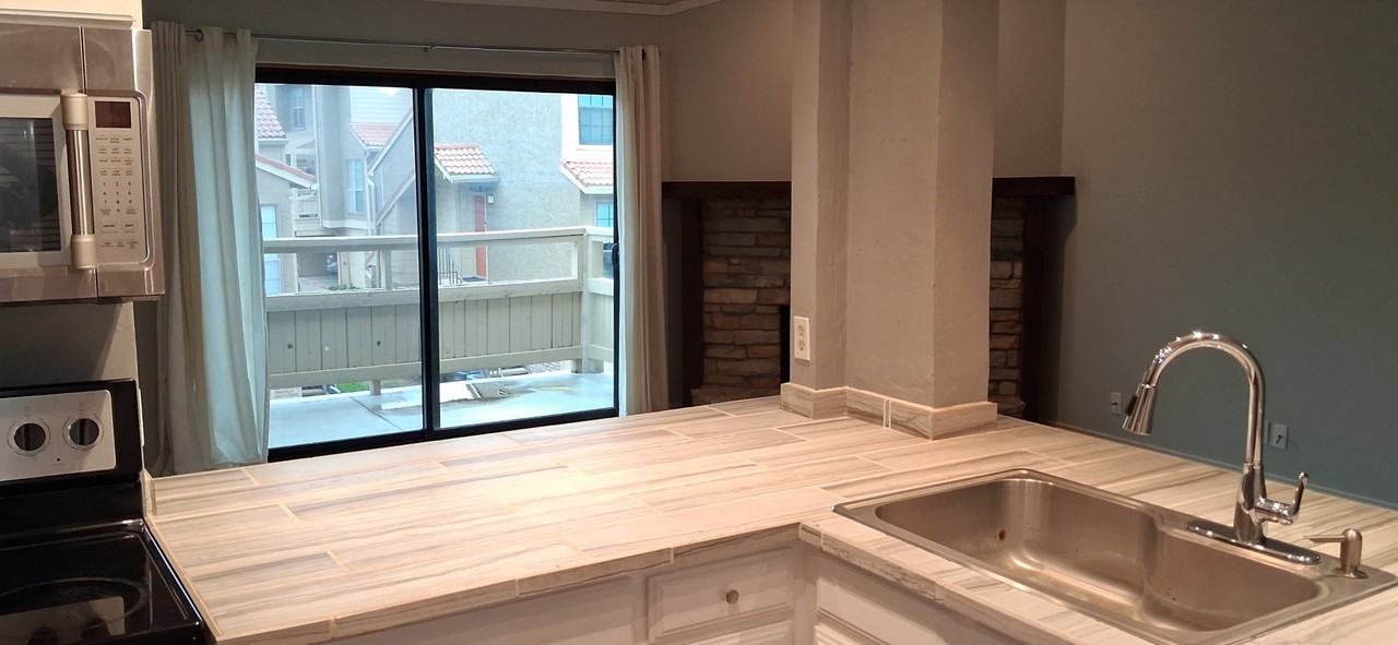 5200 Martel Avenue - 1Apt 11J #1 - Photo 4 of 46