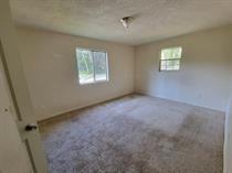 713 Cedar St #10 - Photo 2 of 10