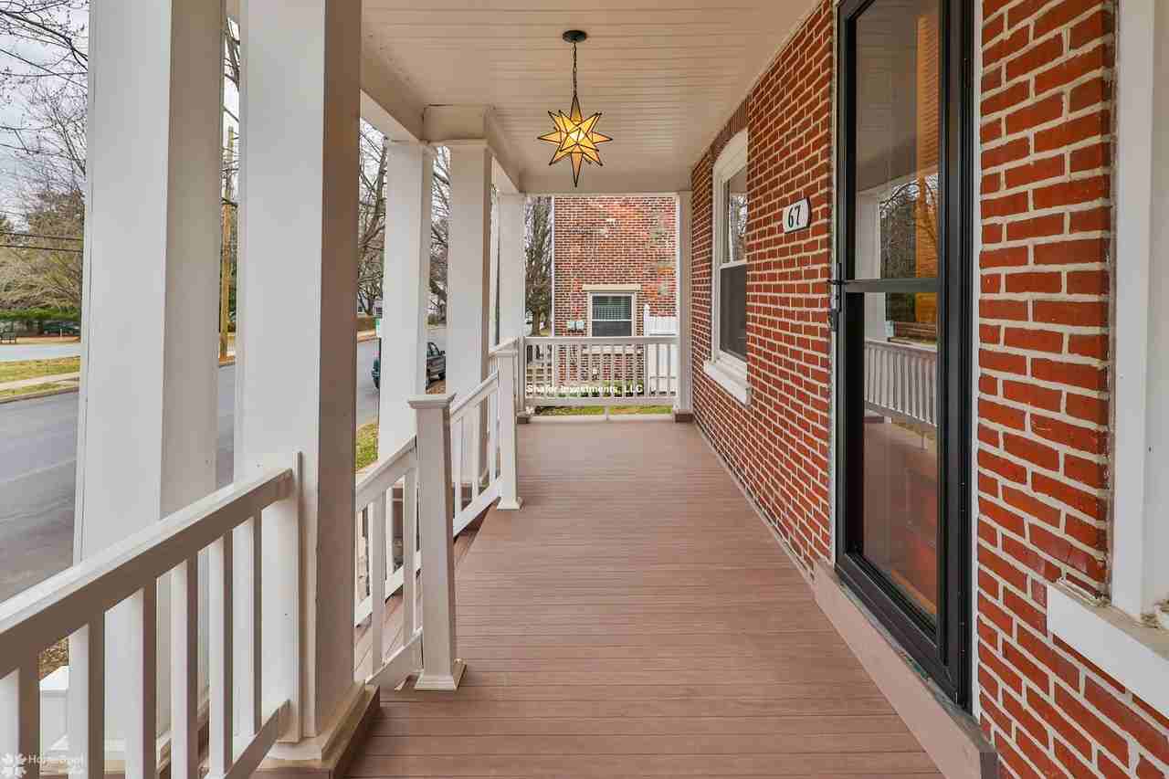 67 W Laurel St - Photo 2 of 50